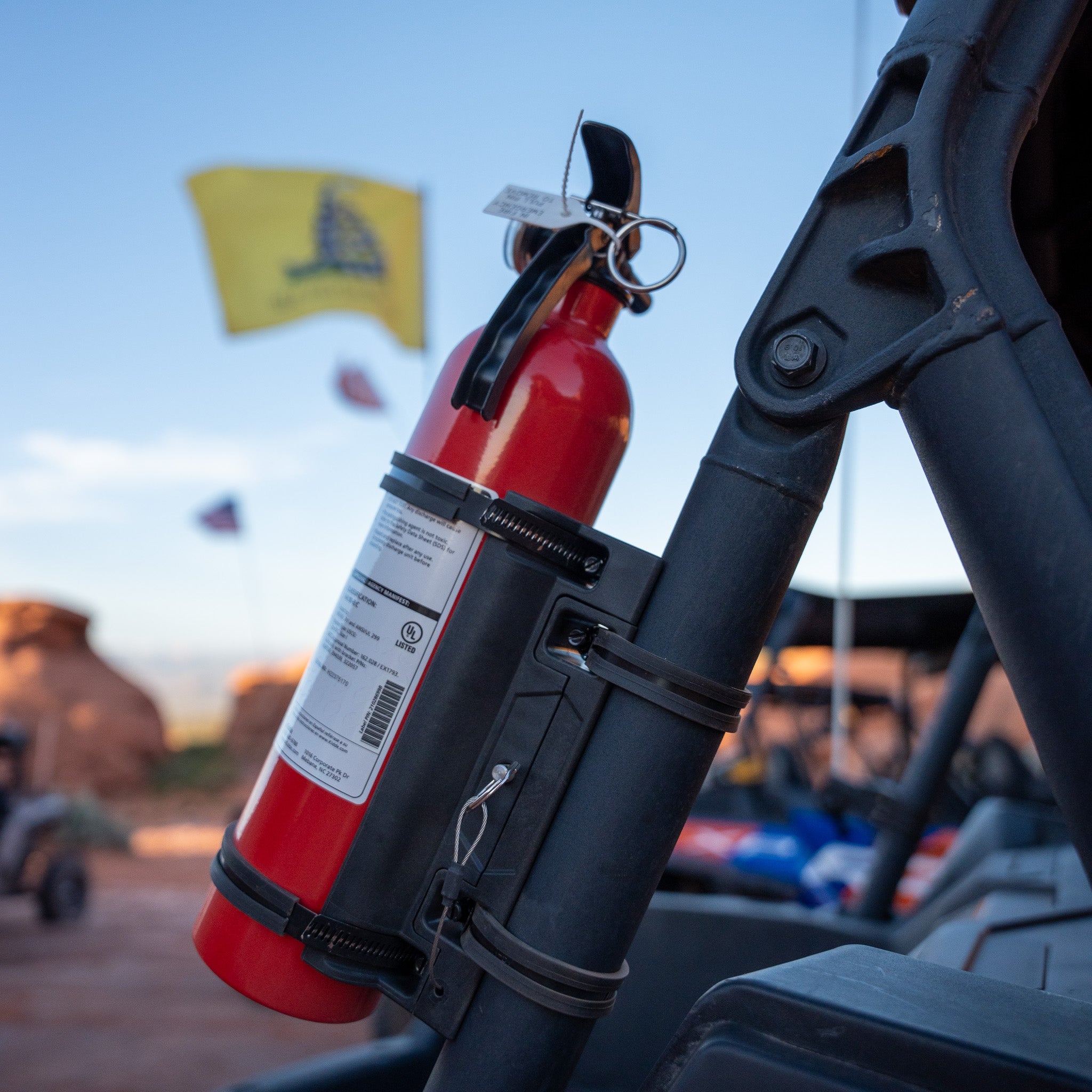 ELITE UTV FIRE EXTINGUISHER MOUNT